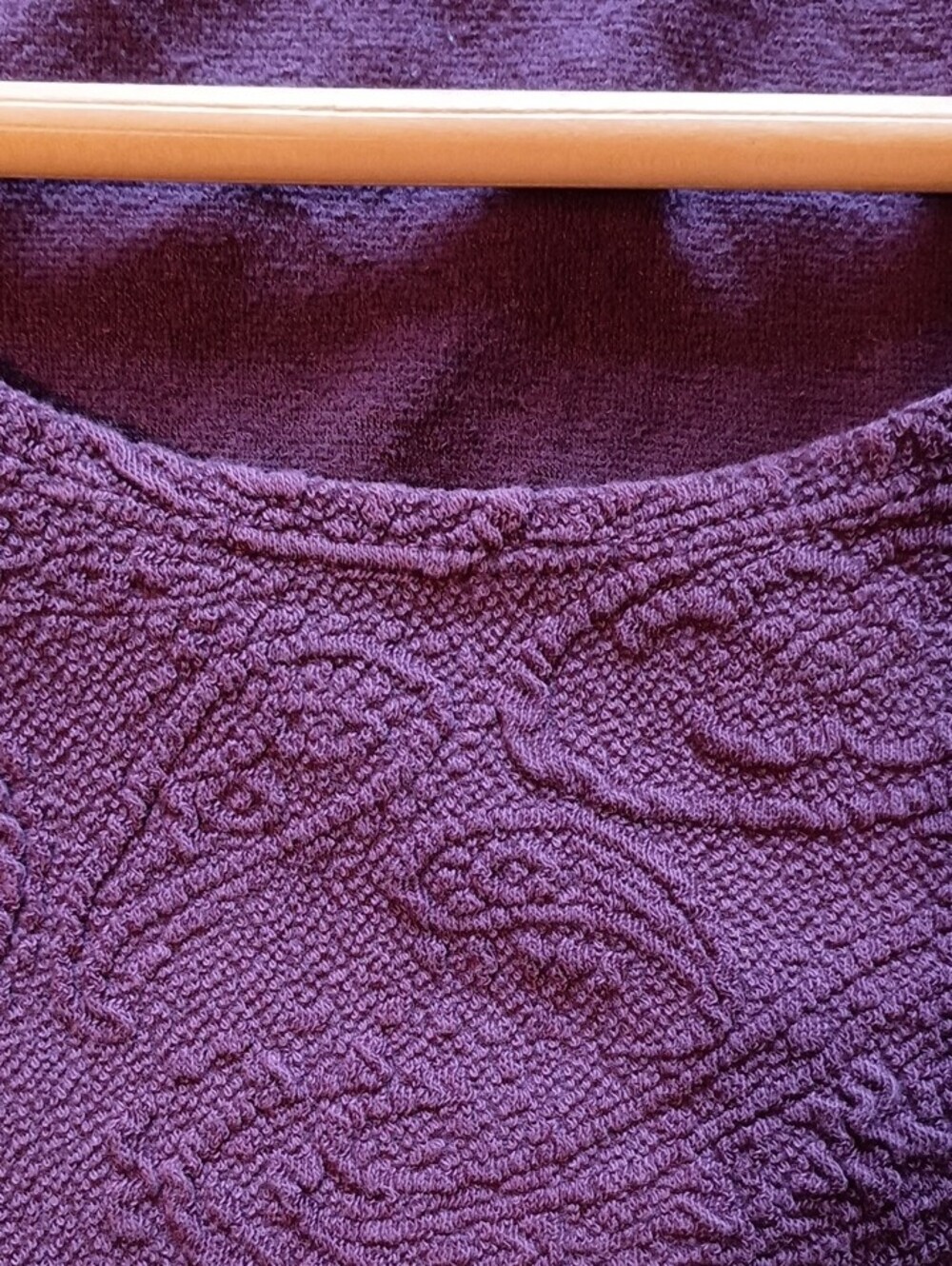 Croft & Barrow Plum Textured Scoop Neck Petite Top - Picture 5 of 7